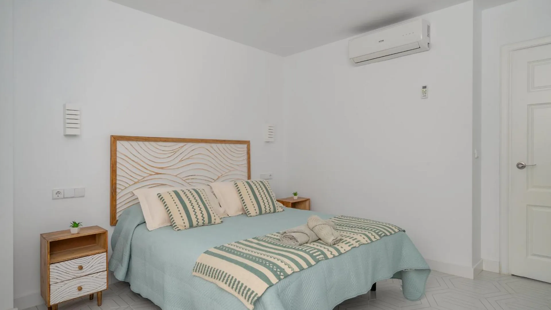 Mare By La Pita - Central Premium Apartment With Terrace Estepona